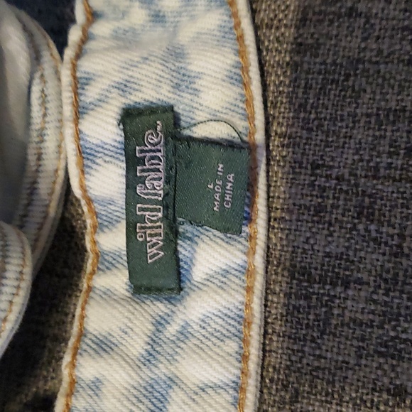 Triangle Cup Denim Tank Top Wild Fable Acid Wash Floral Embroidered Sz LG #M26 - Picture 4 of 8